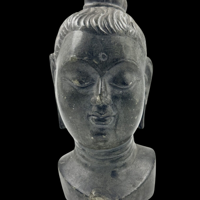 BUDDHA HEAD