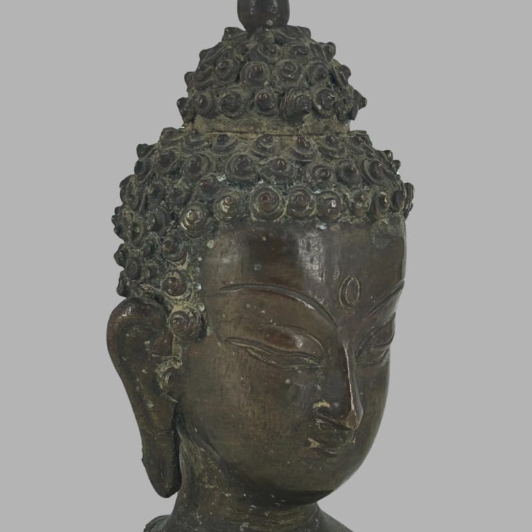 BUDDHA HEAD