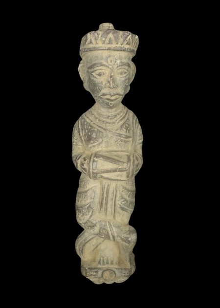 STONE FIGURINE OF REGAL ATTIRE