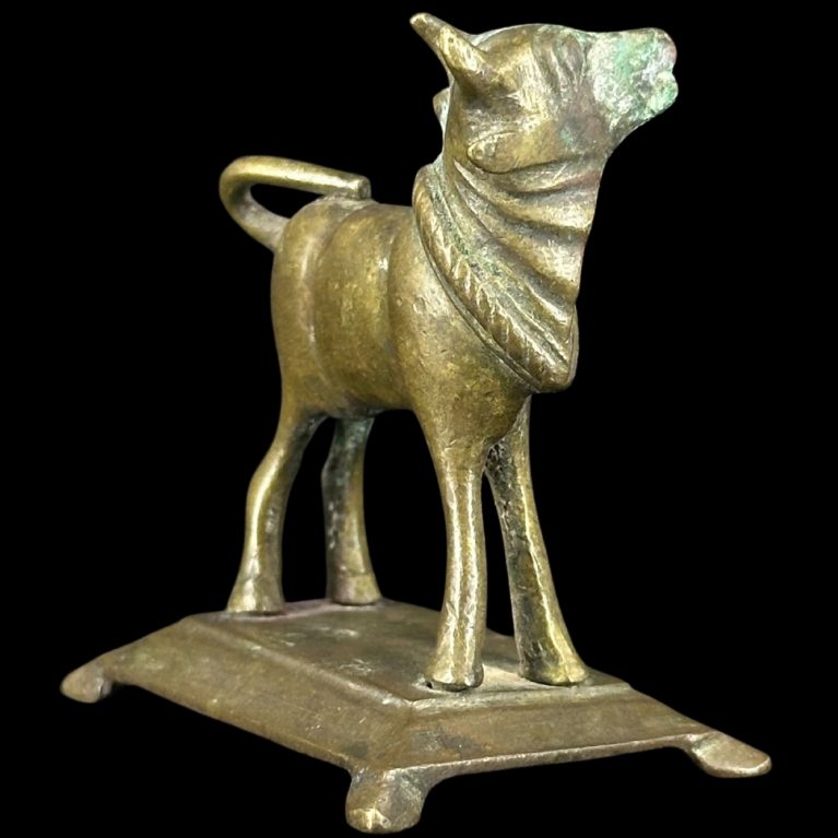 ROARING BULL FIGURINE