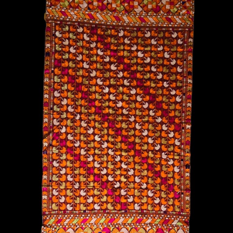 PACHRANGI PHULKARI (PUNJAB)