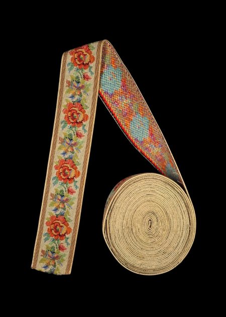 SAREE BORDER ROLL (TAPESTRY STYLE)