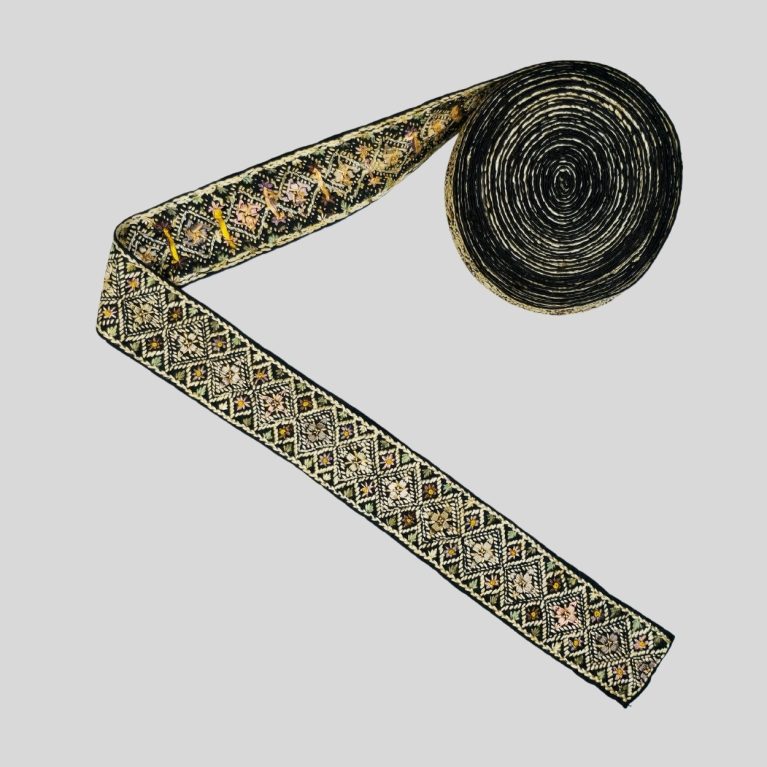 GARA SAREE BORDER ROLL 2