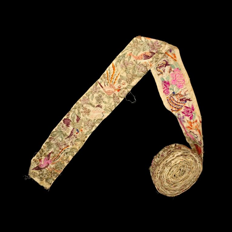 PARSI GARA SAREE BORDER ROLL OF REAL GOLD AND SILVER HAND EMBROIDERY