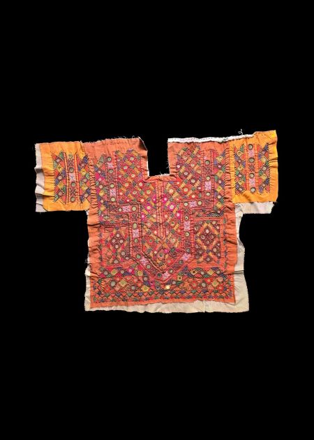 BANNI HANDCRAFTED TEXTILE WITH MIRROR WORK 2