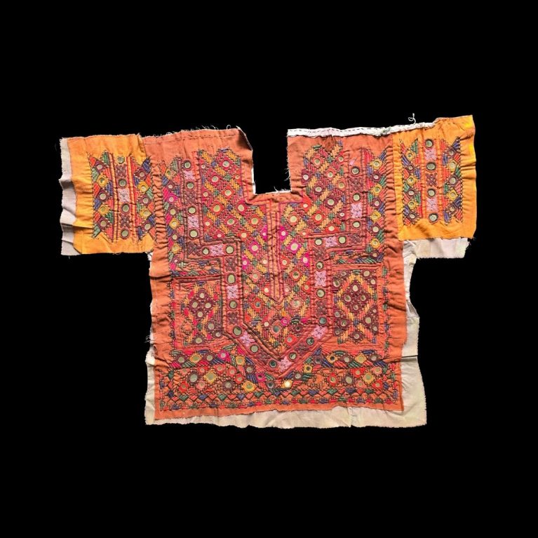 BANNI HANDCRAFTED TEXTILE WITH MIRROR WORK 2
