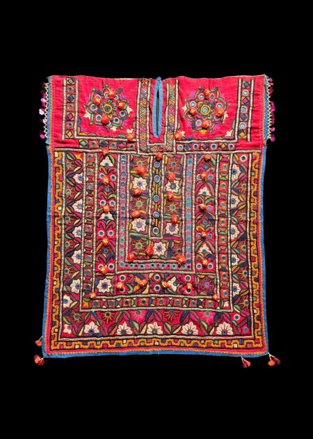 BANNI HANDCRAFTED TEXTILE WITH MIRROR WORK 3